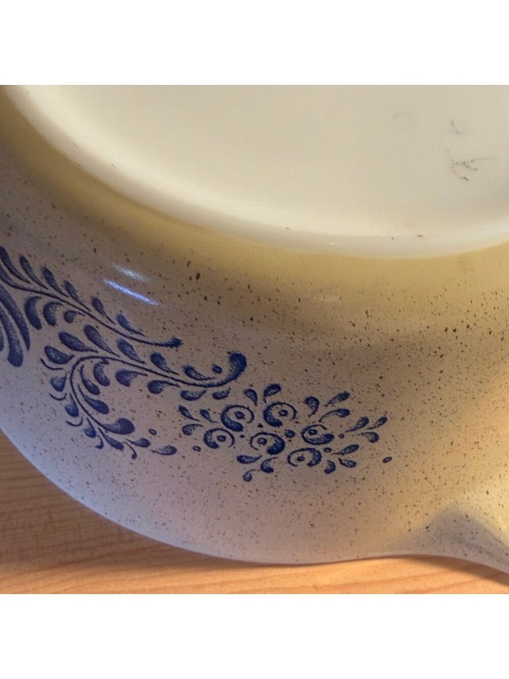 Vintage 1976 Pyrex Homestead 2.5 Qt Casserole Bowl 475-B Tan & Blue – Made in US - Picture 7 of 9